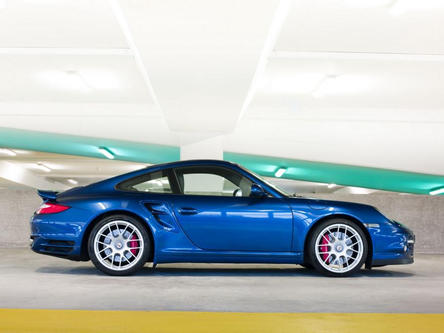  Porsche 911 Turbo Coupe 2009 года  (UK) (фото 14 из 14)
